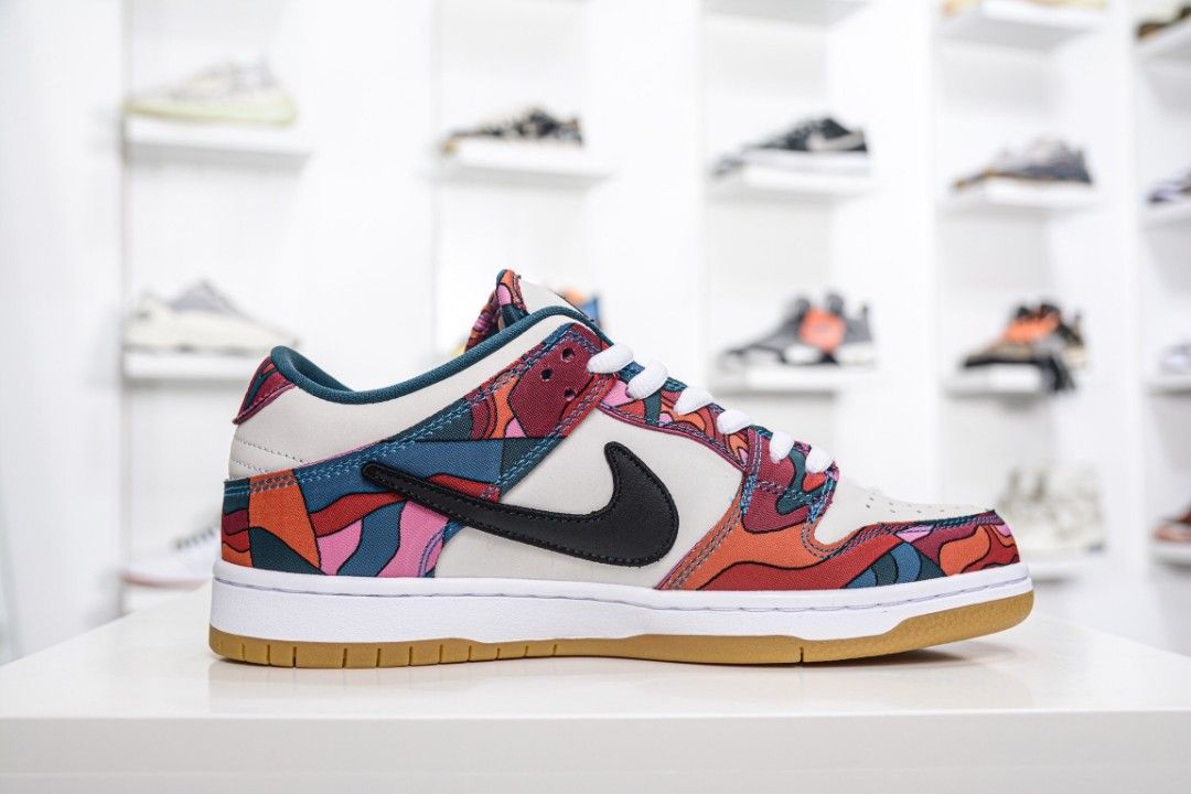 Cartoon nike hotsell dunks for sale