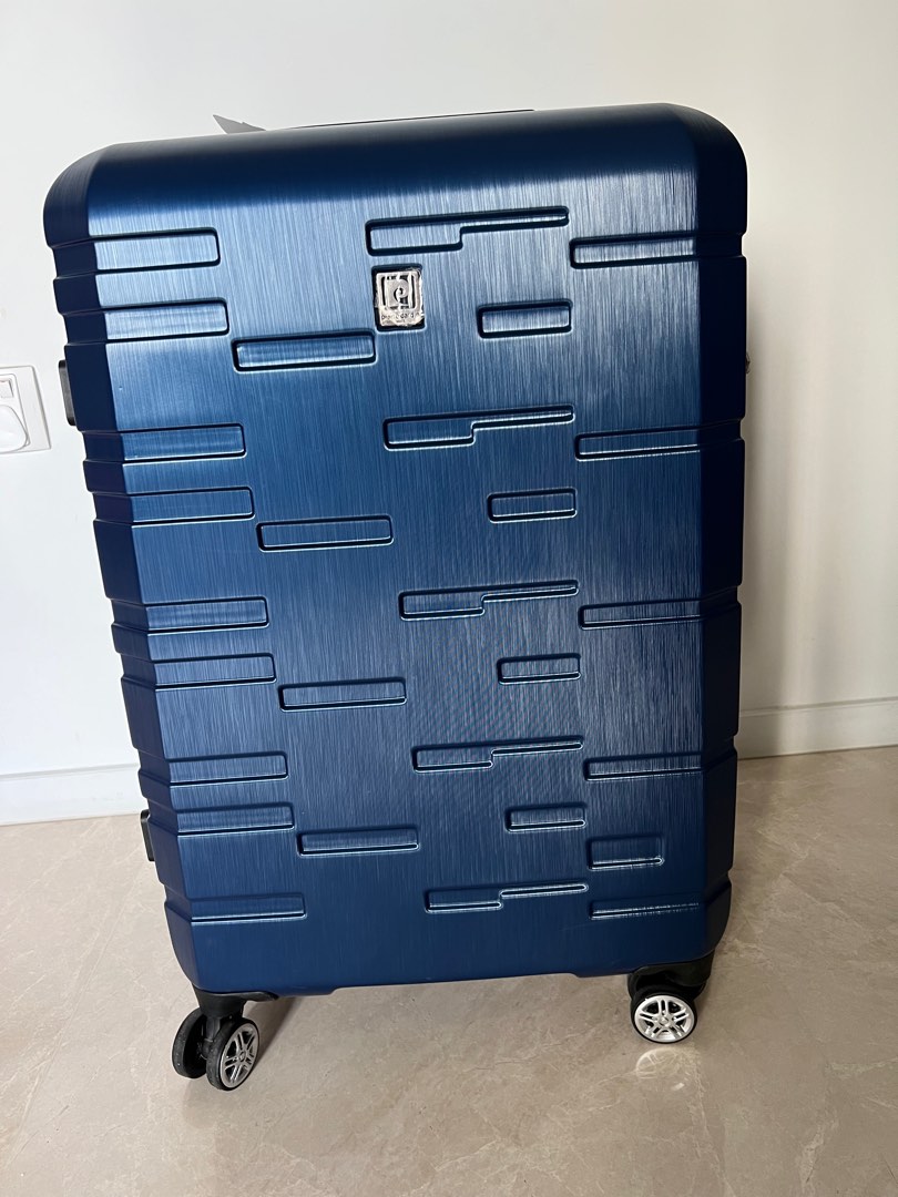 Pierre cardin luggage 24 inch online
