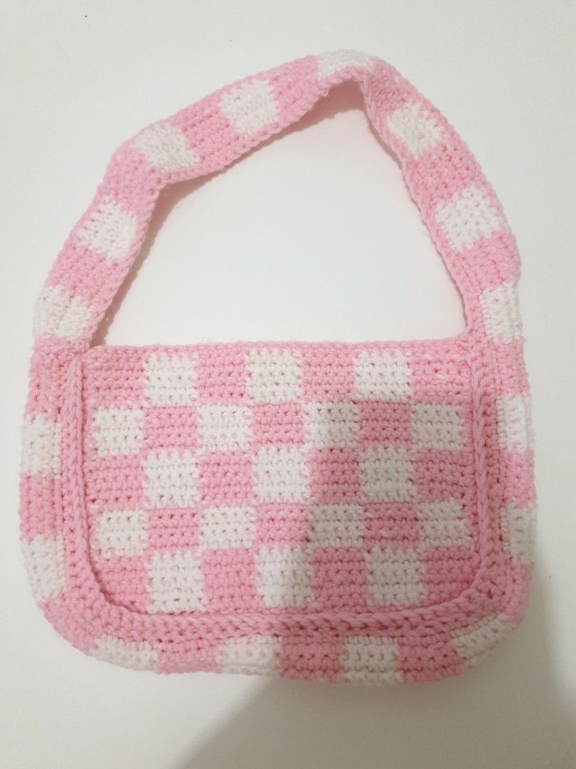 Pink n white crochet checkered shoulder bag Women s Fashion Bags