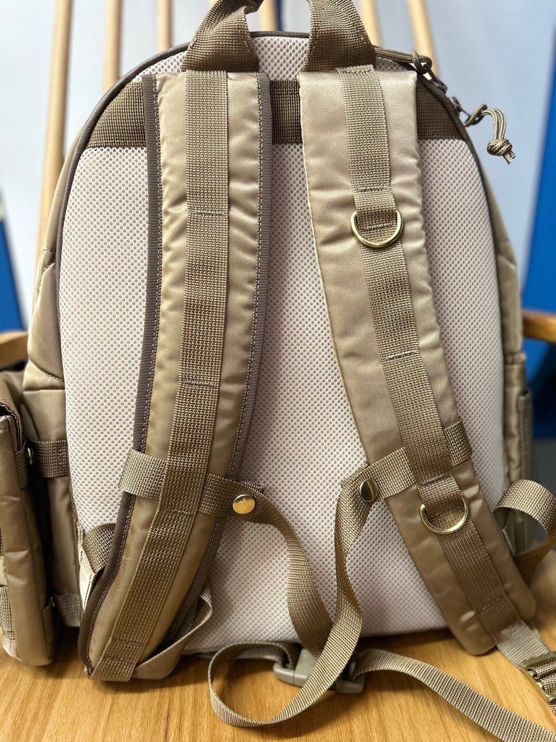 Porter x sacai Tactical BackPack 22-0410S, 名牌, 手袋及銀包- Carousell