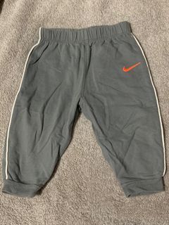 Preloved authentic Nike jogger pants