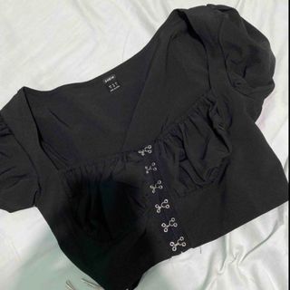 (Category: ) located in . Submitted by __khloe (Listing ID 1217108143, Image 1). Description: .
