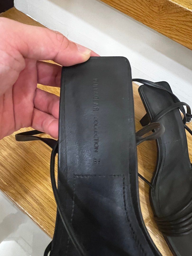 Pull and outlet bear heels