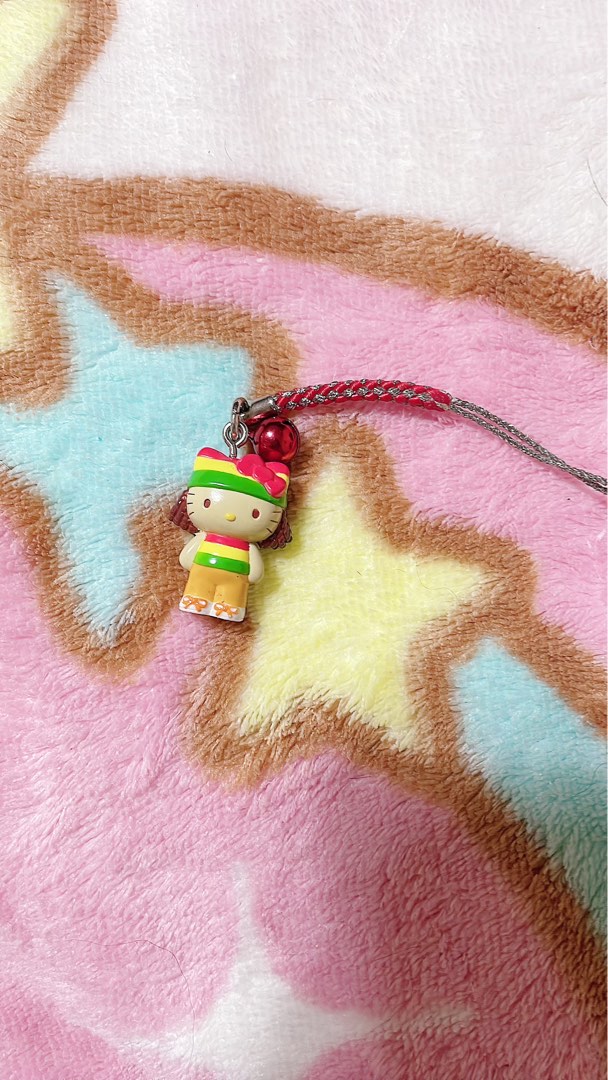 rare Rasta Hello kitty charms keychains, Hobbies & Toys, Toys & Games ...
