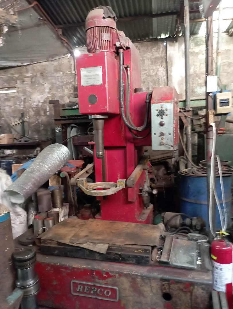 REBORING MACHINE, Commercial & Industrial, Industrial Equipment on ...