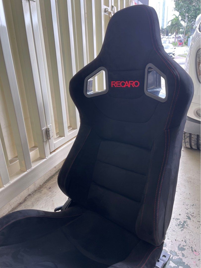 Recaro Semi Bucket Seats, Car Accessories, Accessories on Carousell