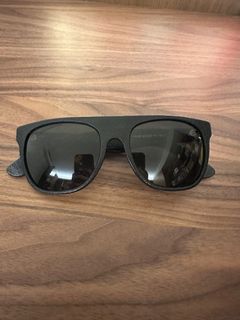 （分類：）位於 。 由 amberchan2000 提交（商品編號 1217179512，圖片 1）。簡介： 。