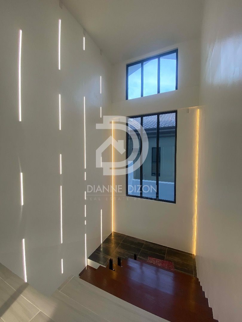 RFO Brand New Elegant Minimalist House for Sale in Vermont Park, Marcos Highway, (Lower