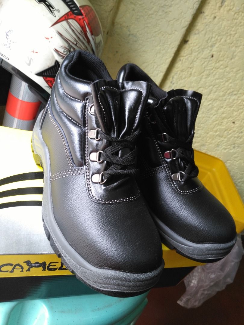 safety shoes camel highcut cm7060, Men's Fashion, Footwear, Casual
