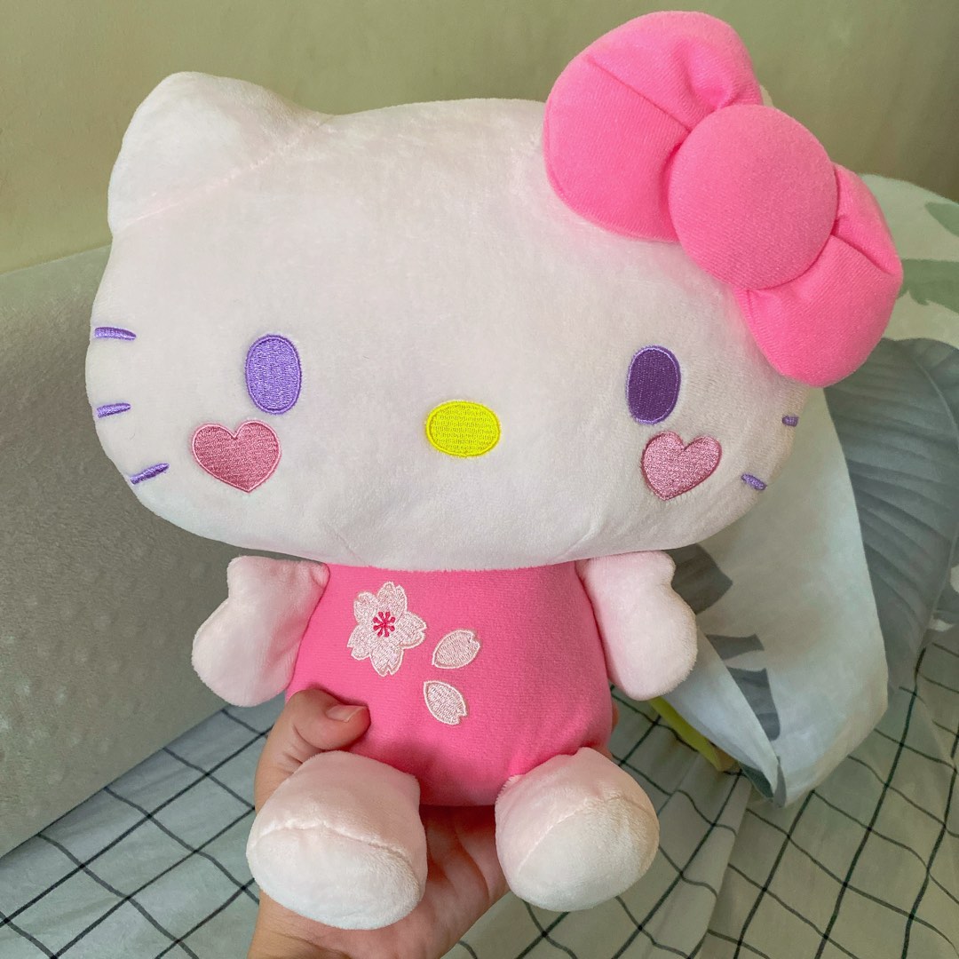 Sakura Hello Kitty on Carousell