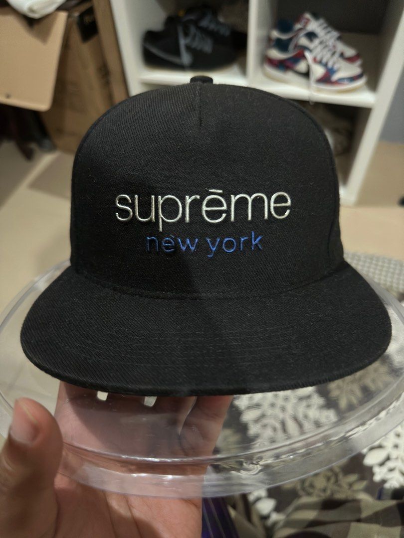 Supreme chrome classic outlet logo