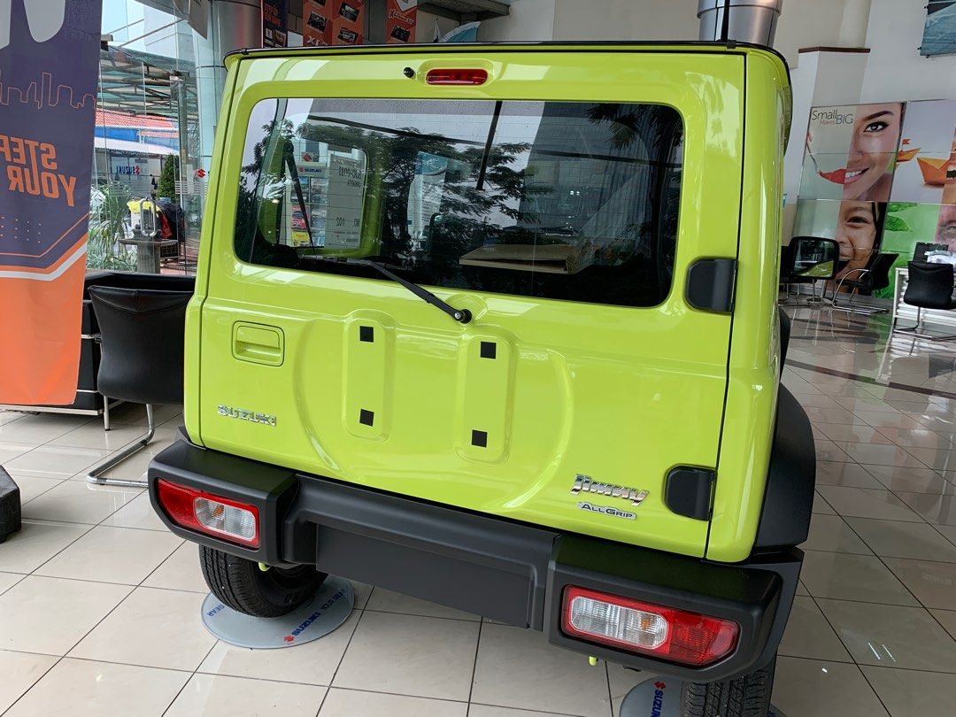 Suzuki Jimny 2 Tone, Mobil & Motor, Mobil untuk Dijual di Carousell