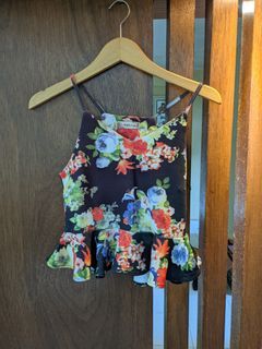 Tangtop flower outer