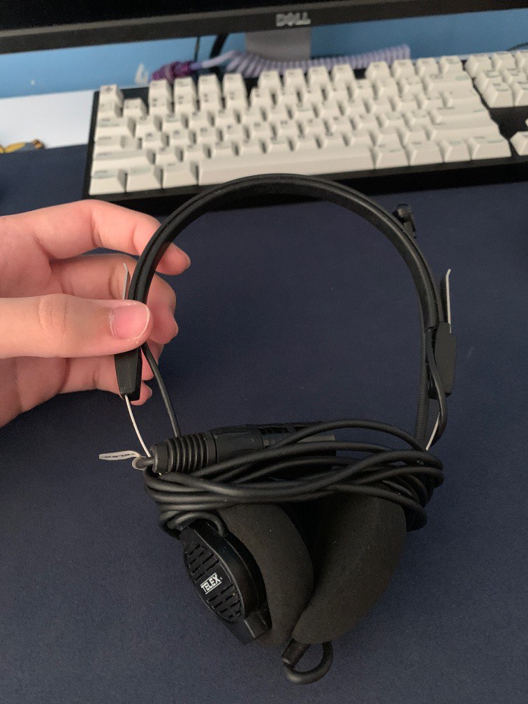 thumbnail image 2 of Mic Windscreen Muff & Clips For TELEX AIRMAN 850 750 Headsets – Replacement Set 2 of 5