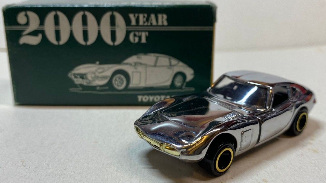 Tomica Toyota 2000GT GREASE MEGA WEB 特注版, 興趣及遊戲, 玩具