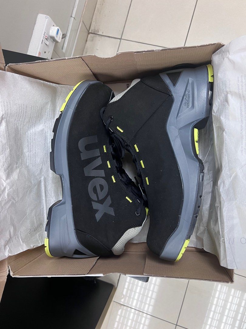 uvex safety boots