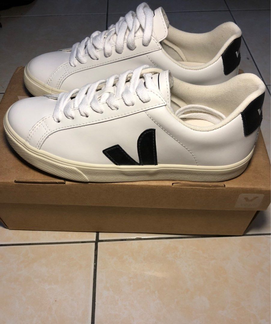 Veja esplar clearance leather white black