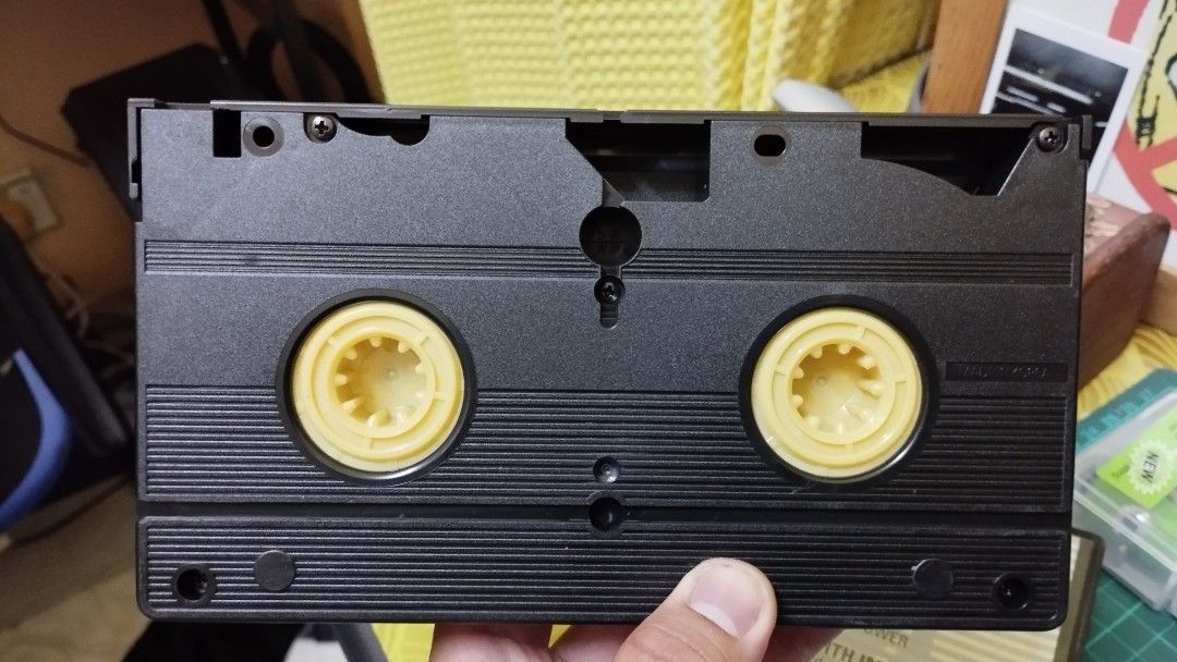 VINTAGE VHS TAPE CLEANER, Hobbies & Toys, Collectibles & Memorabilia