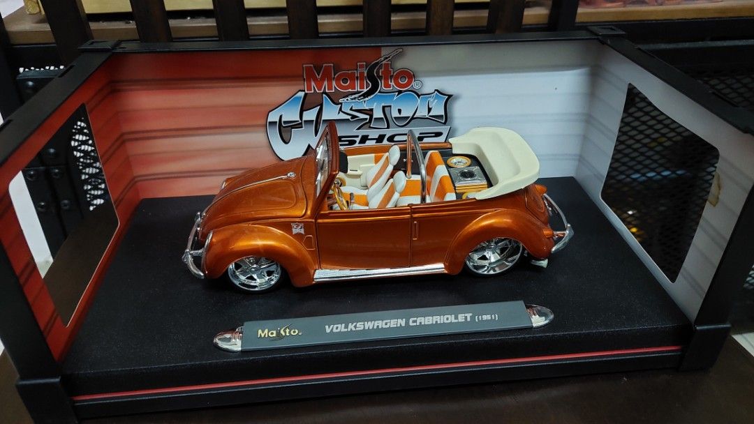 Volkswagen Cabriolet 1951 Custom Shop PREMIUM EDITION by Maisto 1