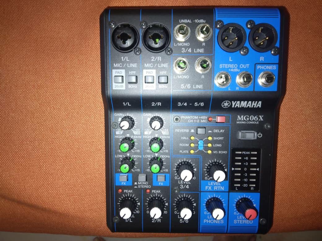 Yamaha MG06X, Hobbies & Toys, Music & Media, Music Accessories on Carousell