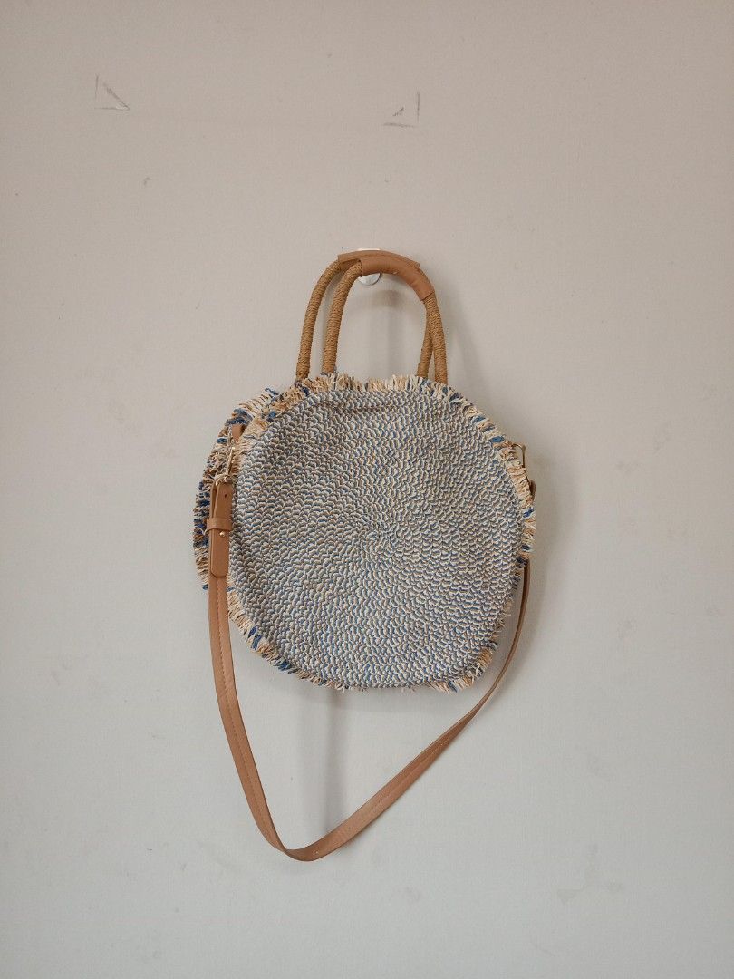 Round straw bag zara new arrivals