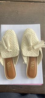 Zara white flat shoes