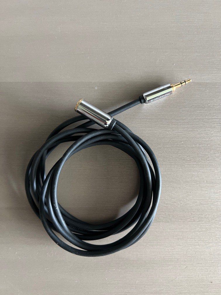 1.7m 3.5mm audio jack extension cable, Computers & Tech, Parts