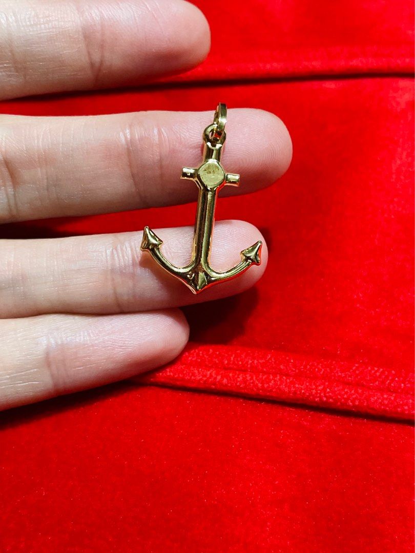 Gold cheap anchor pendant