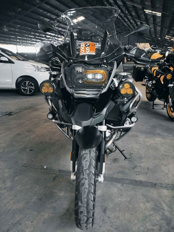 Triple black store gsa 2017
