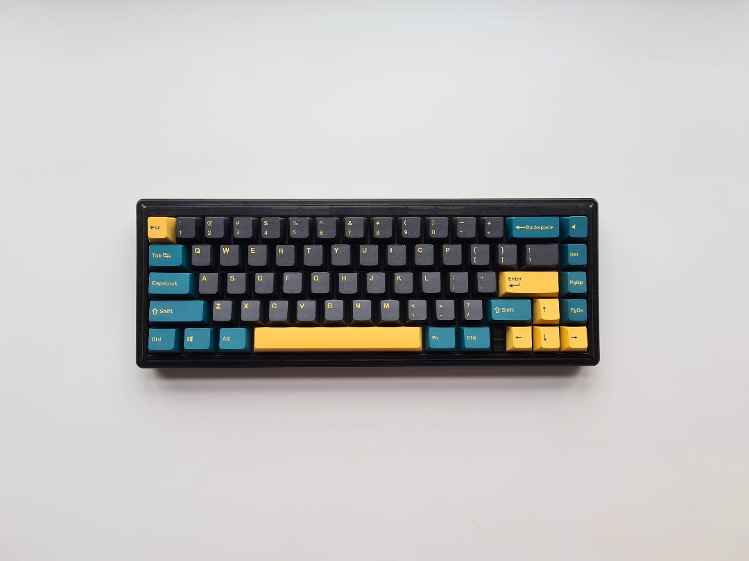 65% Custom Mechanical Keyboard (MarrsGreen)- Fully Modded, Computers ...