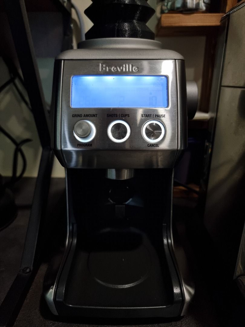 Delonghi EC685 + Breville Smart Grinder, TV & Home Appliances, Kitchen