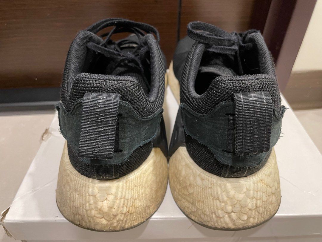 Adidas nmd sales r2 cq2402