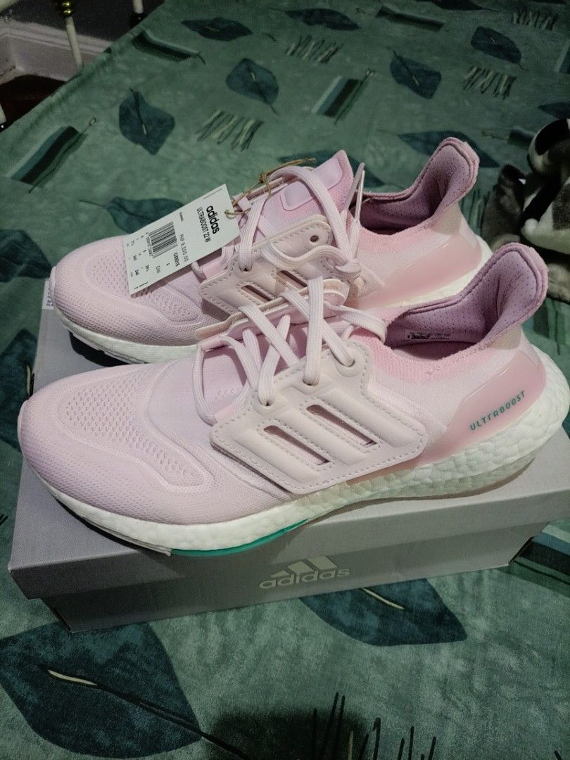 Adidas ultra boost womens size 7.5 sales