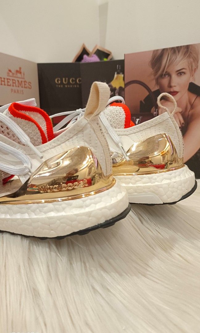 Ultra boost on sale stella mccartney gold