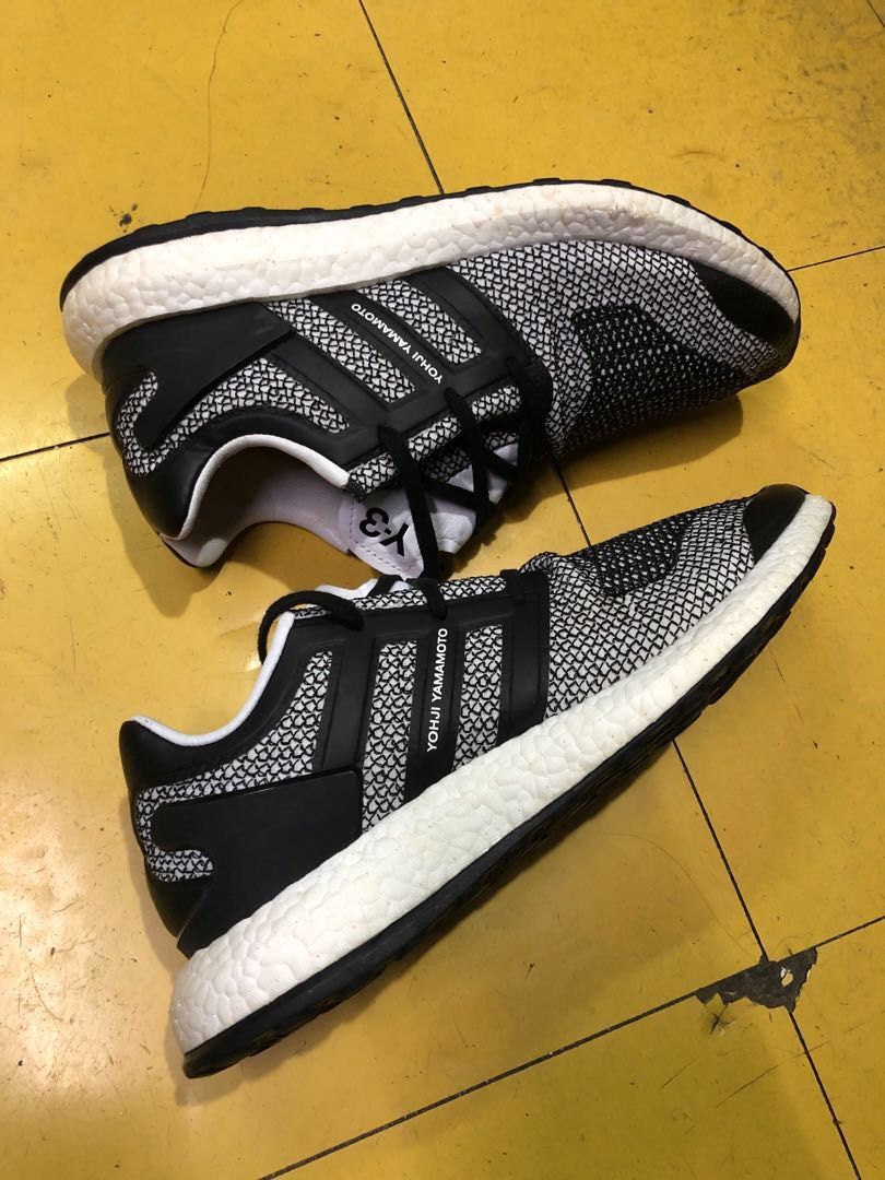 Y3 oreo sales