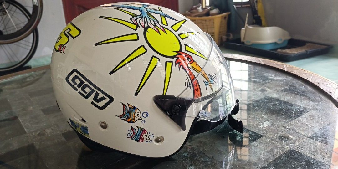 AGV BALI HELMET, Auto Accessories on Carousell