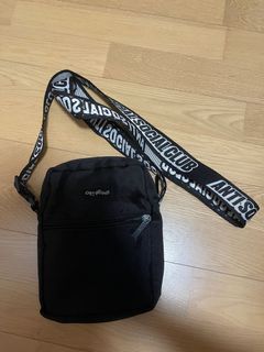 （分類：）位於 。 由 zileangod 提交（商品編號 1217361442，圖片 1）。簡介： 。