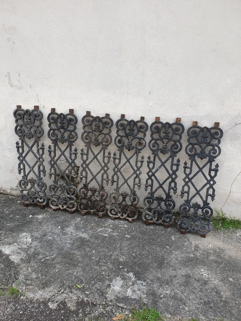 Antique Cast Iron Grill, Hobbies & Toys, Collectibles & Memorabilia