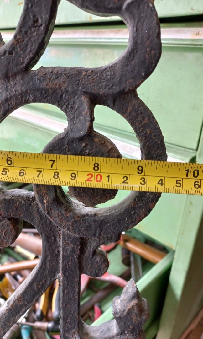 Antique Castiron Grill, Hobbies & Toys, Collectibles & Memorabilia