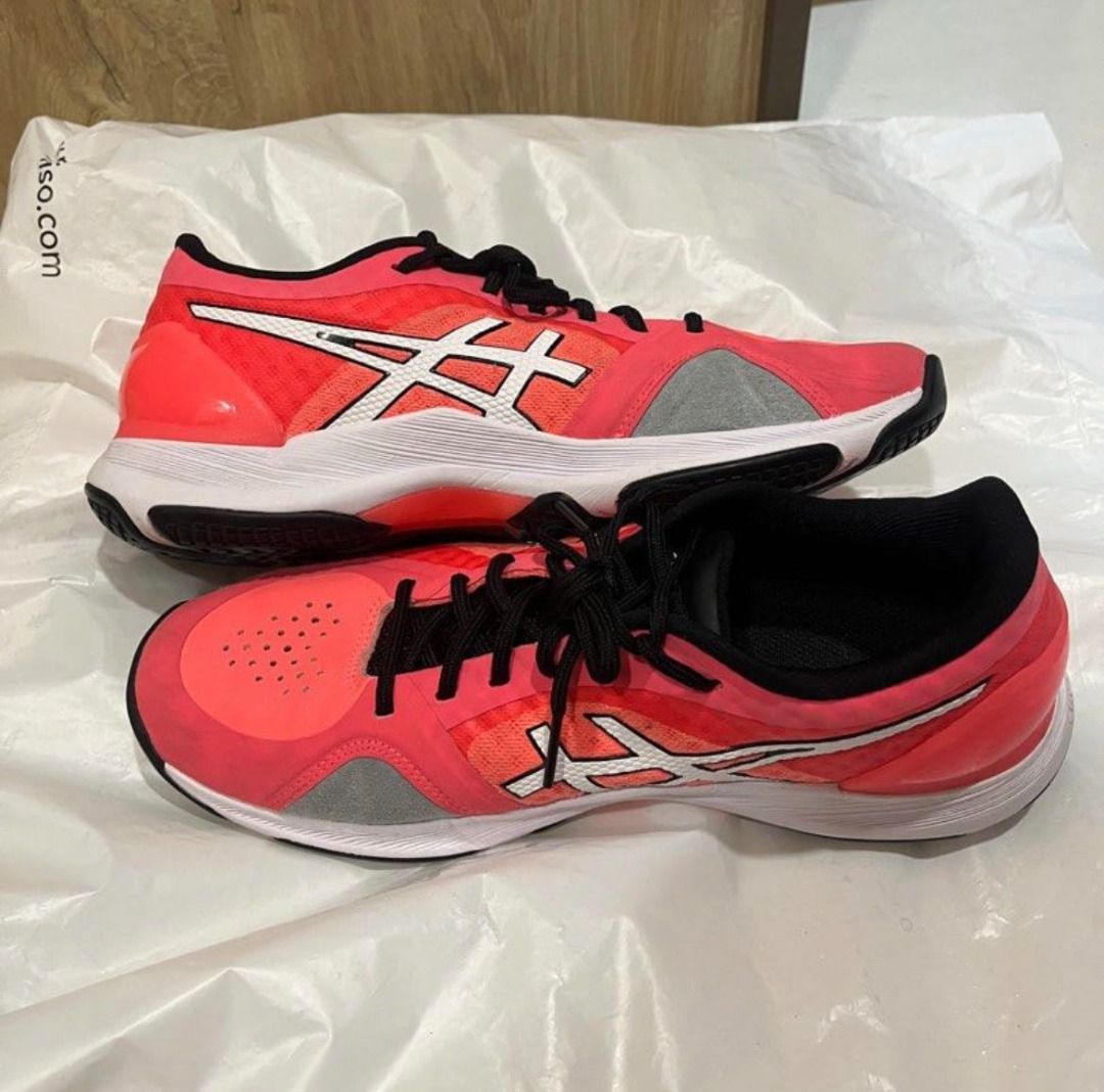 Asics court shoes Women #39 s Fashion Footwear Sneakers on Carousell