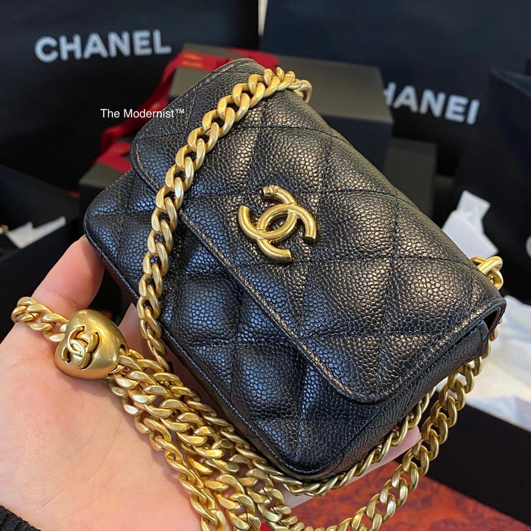 Authentic Chanel Heart Pearl Crush Mini Clutch with Chain, Luxury
