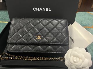 CHANEL Caviar Quilted French New Wave Chain CC Wallet On Chain WOC