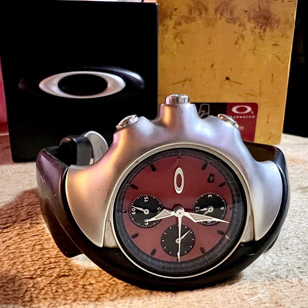 Authentic Oakley Detonator Watch on Carousell