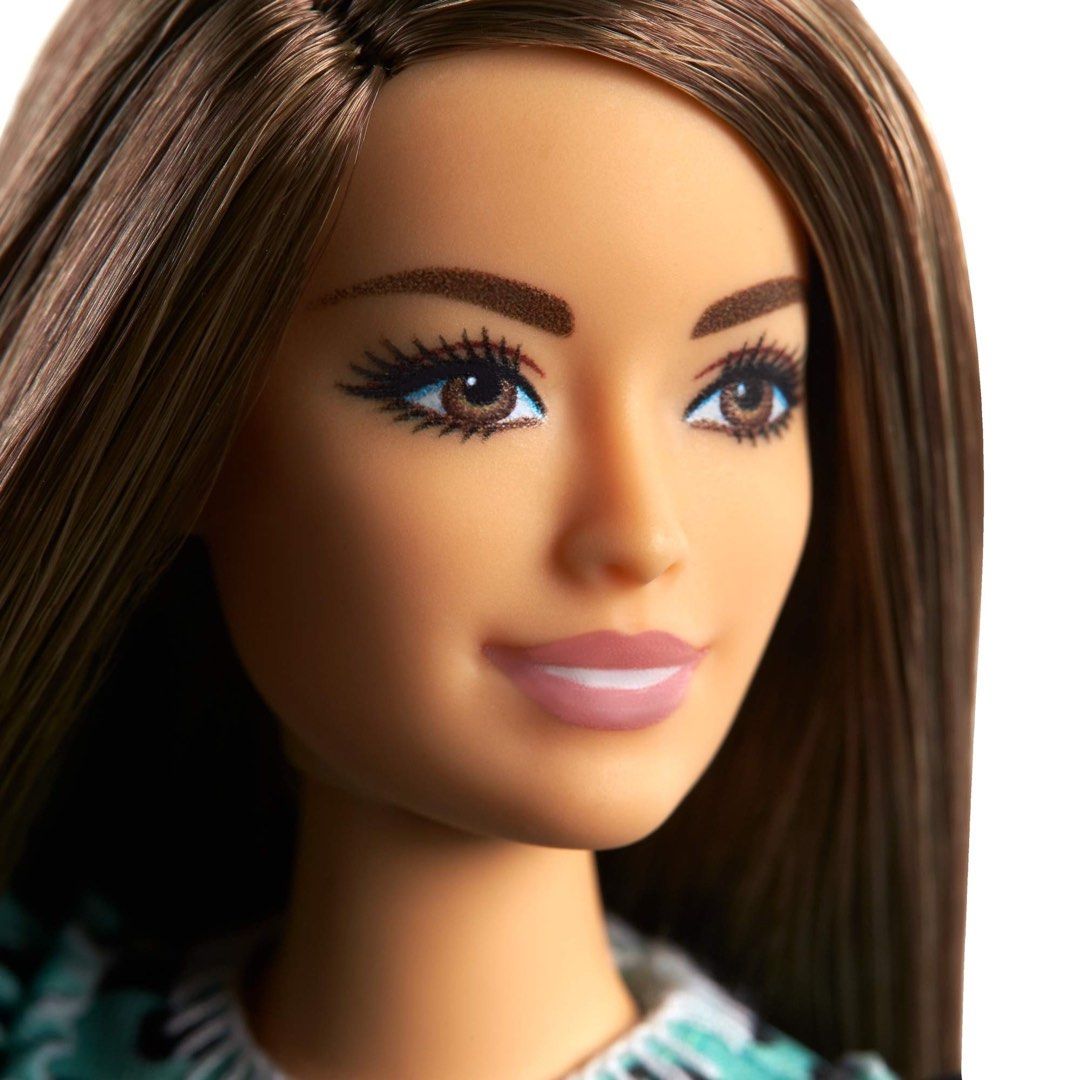Barbie store fashionistas 89