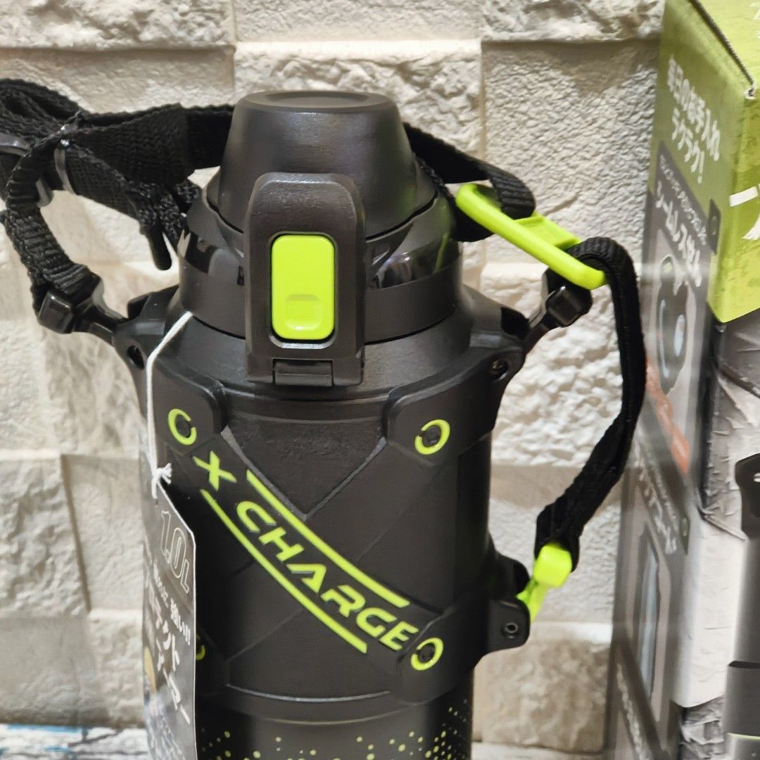 Best 1 litre Zojirushi sports bottle;9.5 x 10 x 28.5 cm; 500 Grams