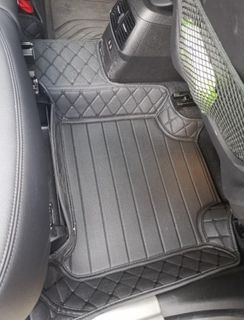 (Category: ) located in . Submitted by plushophile (Listing ID 1217402929, Image 1). Description: .