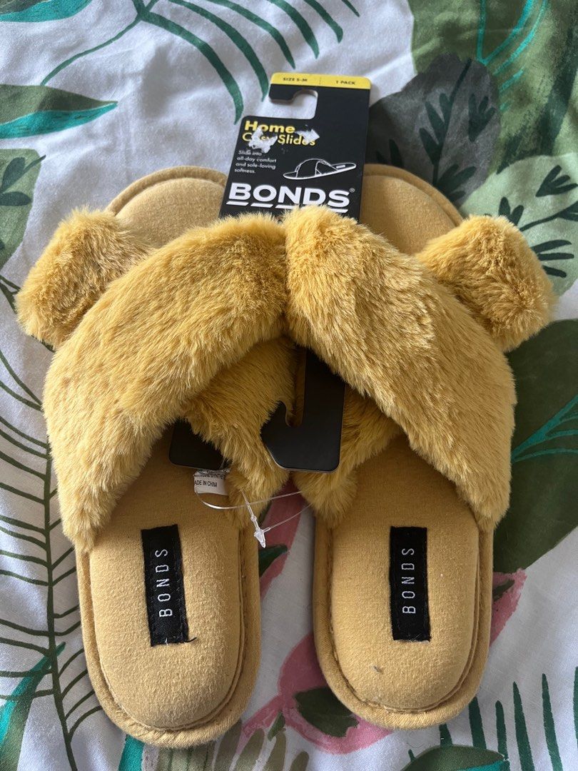 Puffy slipper store