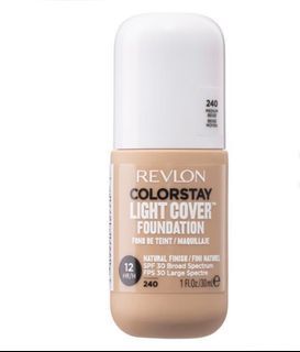 Brand new Revlon light cover foundation. RRP29.95