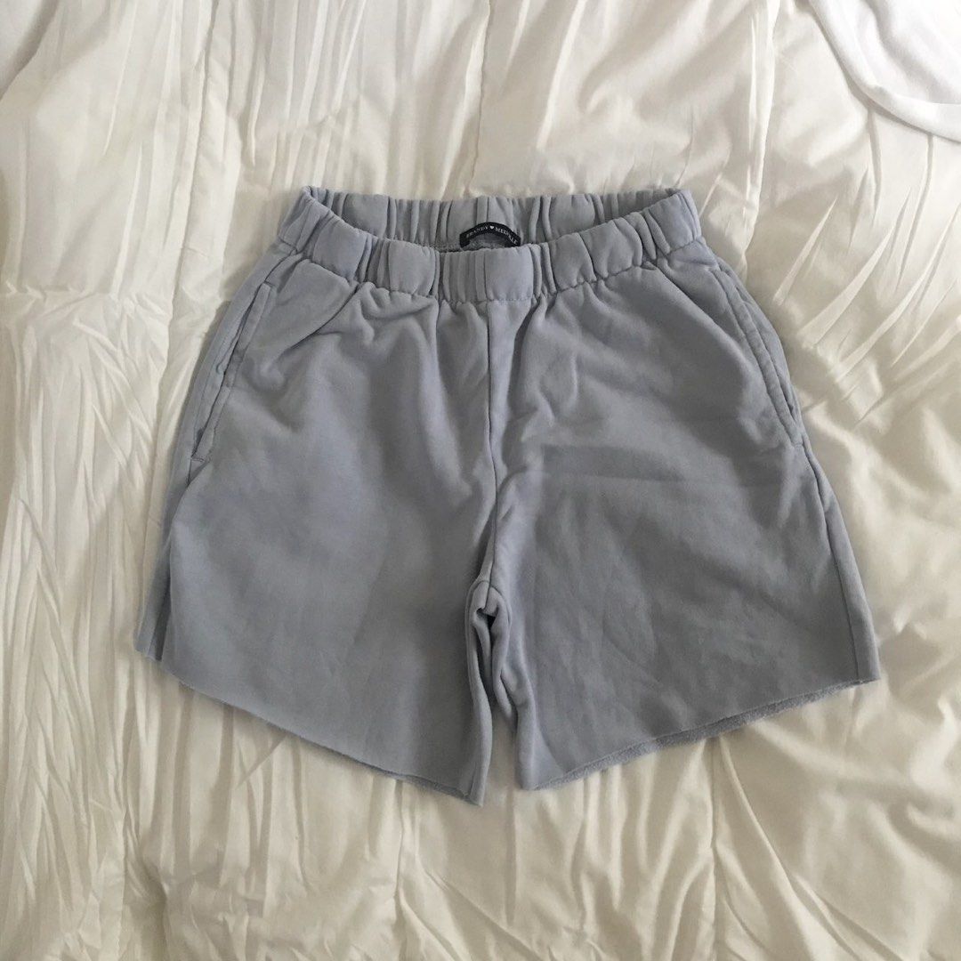 tight comfy shorts