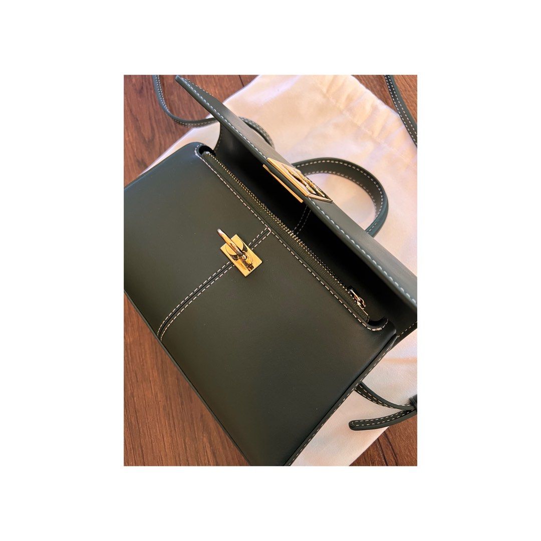 ５５％以上節約 【極美品】Cafune WALLET 新品未使用】【美品】CAFUNE